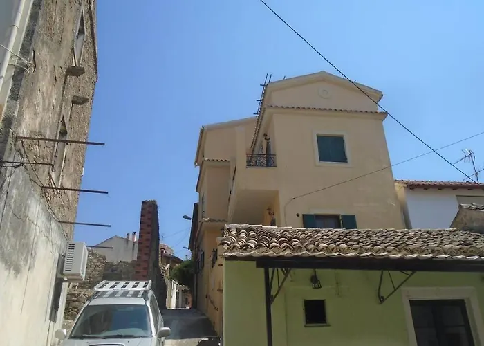 Eleni's House In Valanio